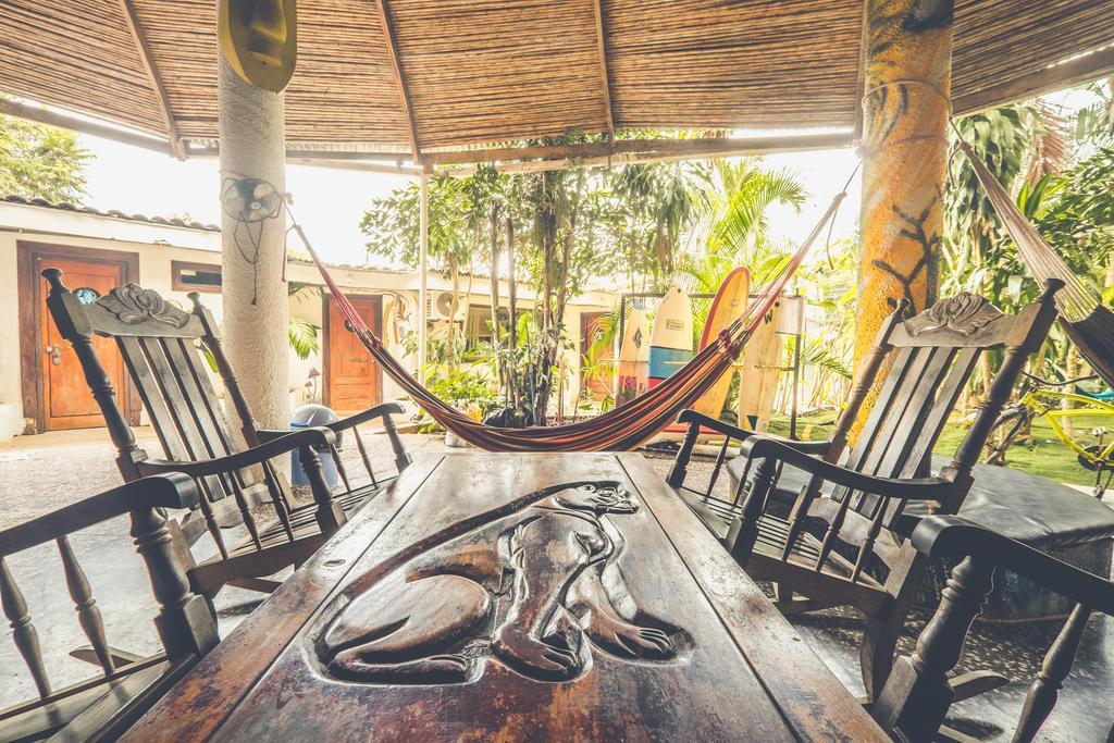 Pura Vida Hostel Tamarindo Exterior foto